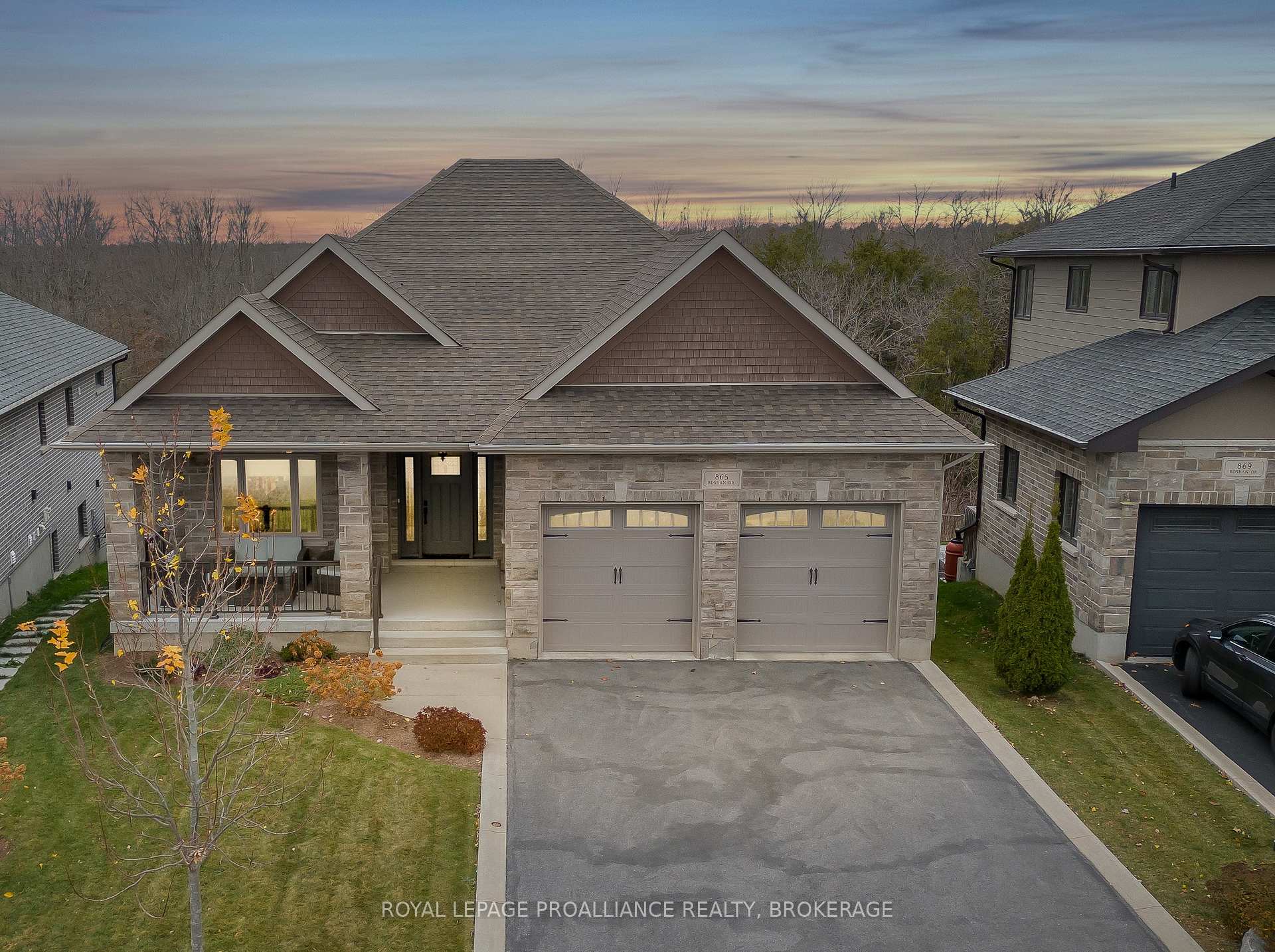 Front of 865 Roshan Drive