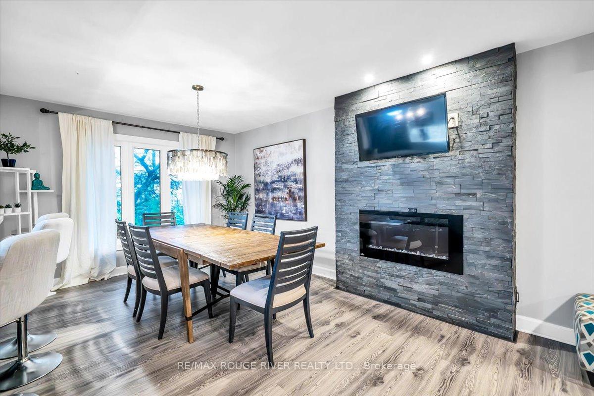 Photo 8 of 1522 Woodruff Crescent, Pickering, Amberlea — HOMEH