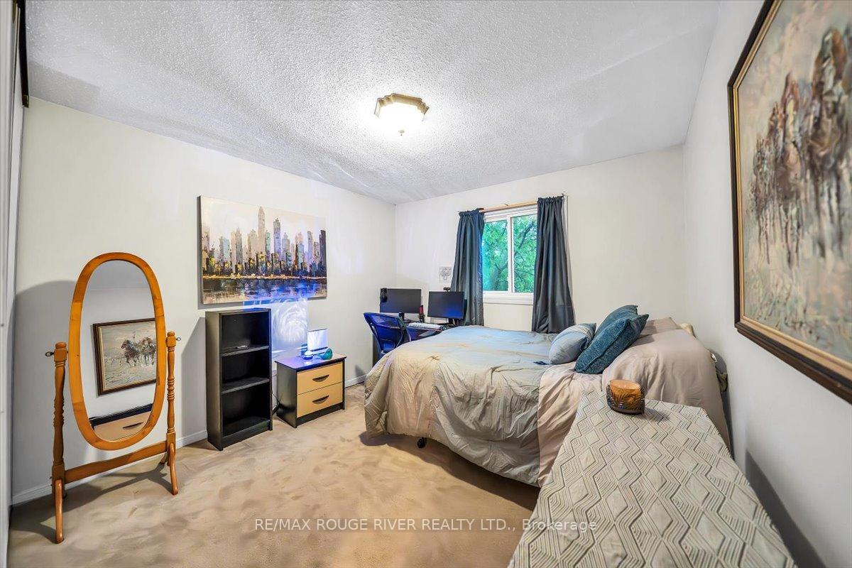 Photo 25 of 1522 Woodruff Crescent, Pickering, Amberlea — HOMEH