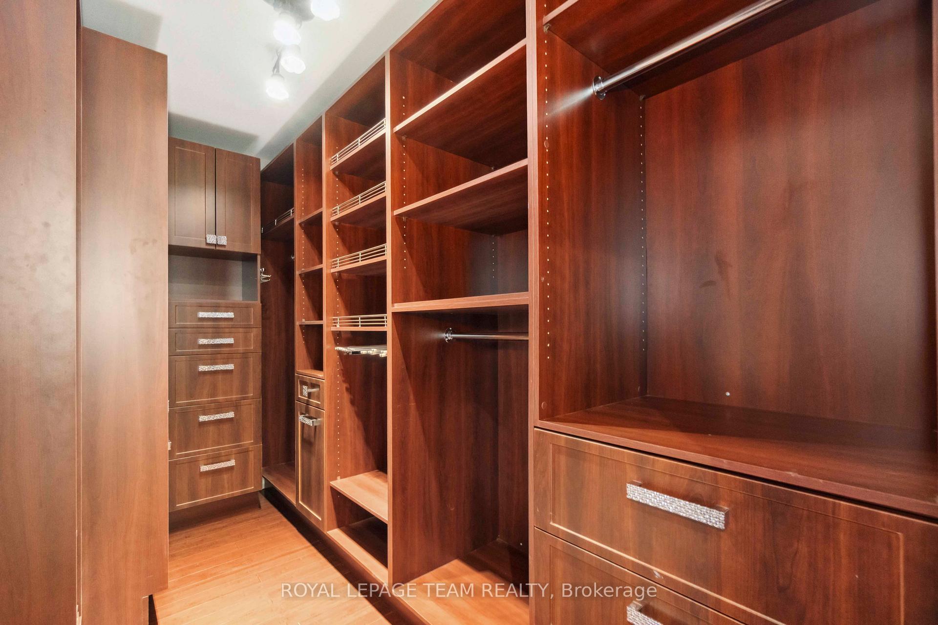 Photo 29 of 215 Stevenson Crescent, Renfrew — HOMEH