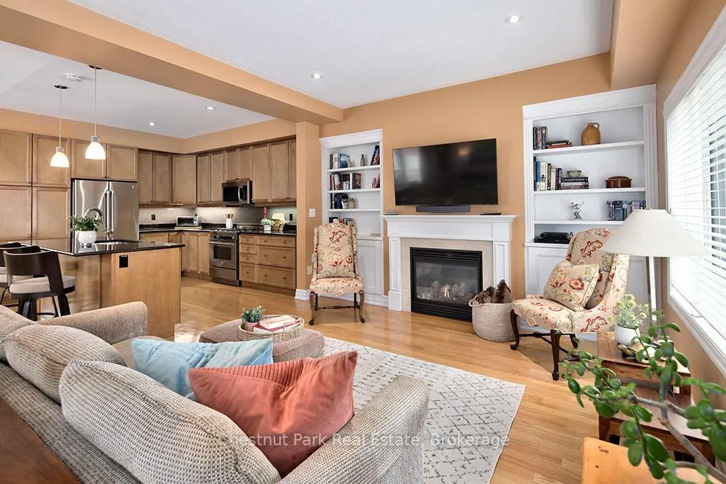 Photo 21 of 13 Collship Lane, Collingwood — HOMEH