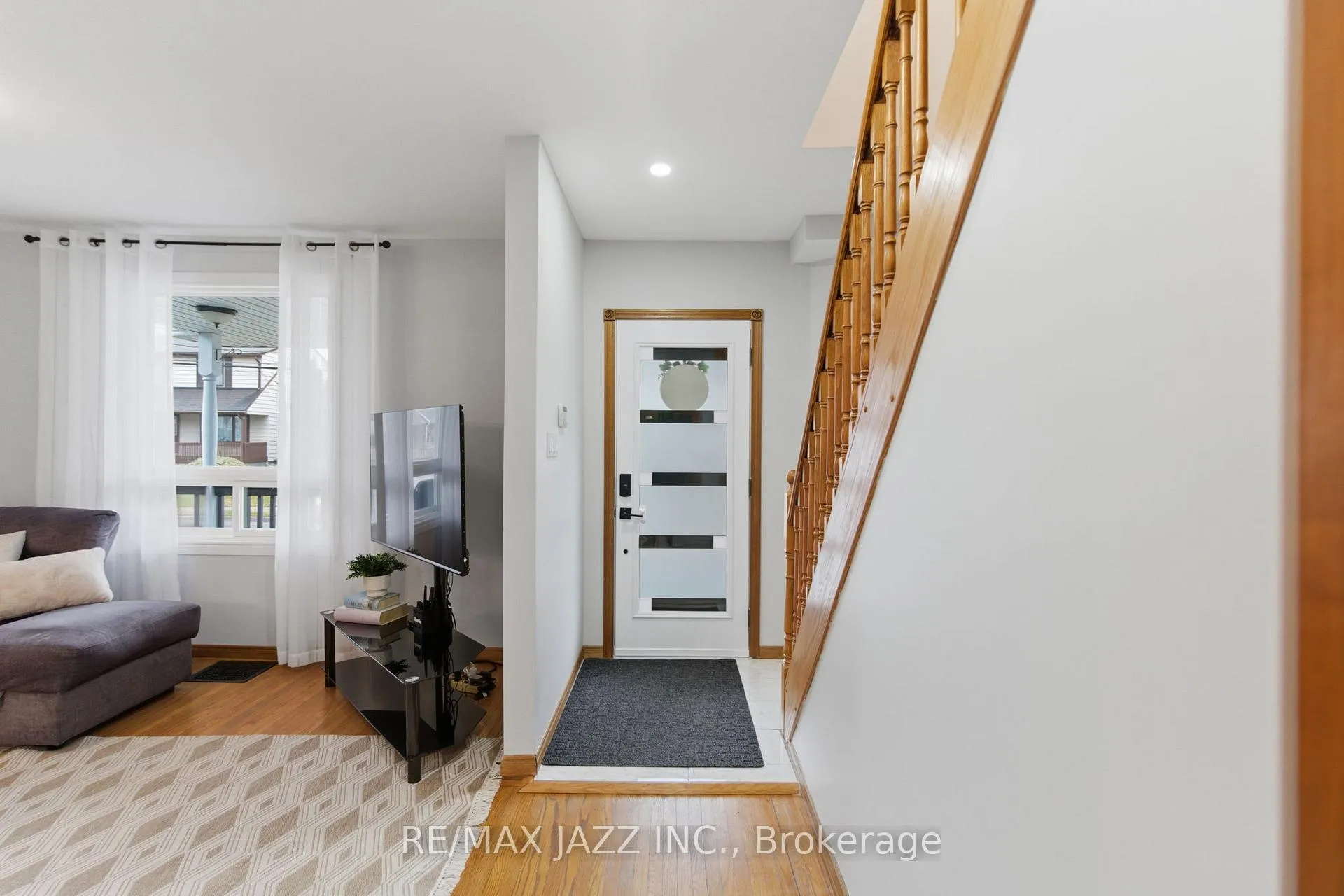 Photo 6 of 148 Conant Street, Oshawa, Lakeview — HOMEH