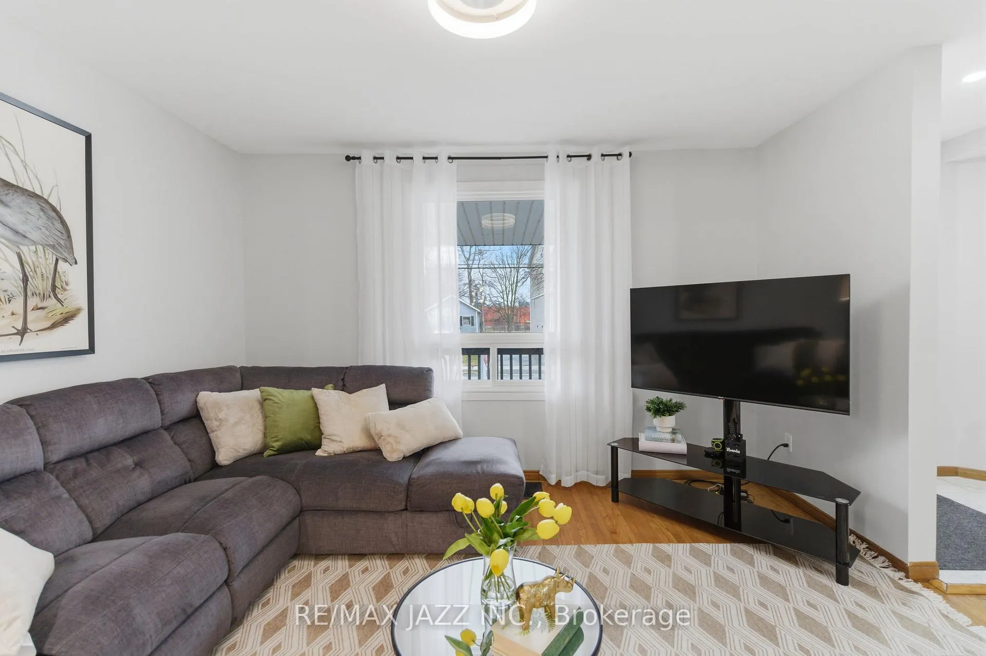 Photo 9 of 148 Conant Street, Oshawa, Lakeview — HOMEH
