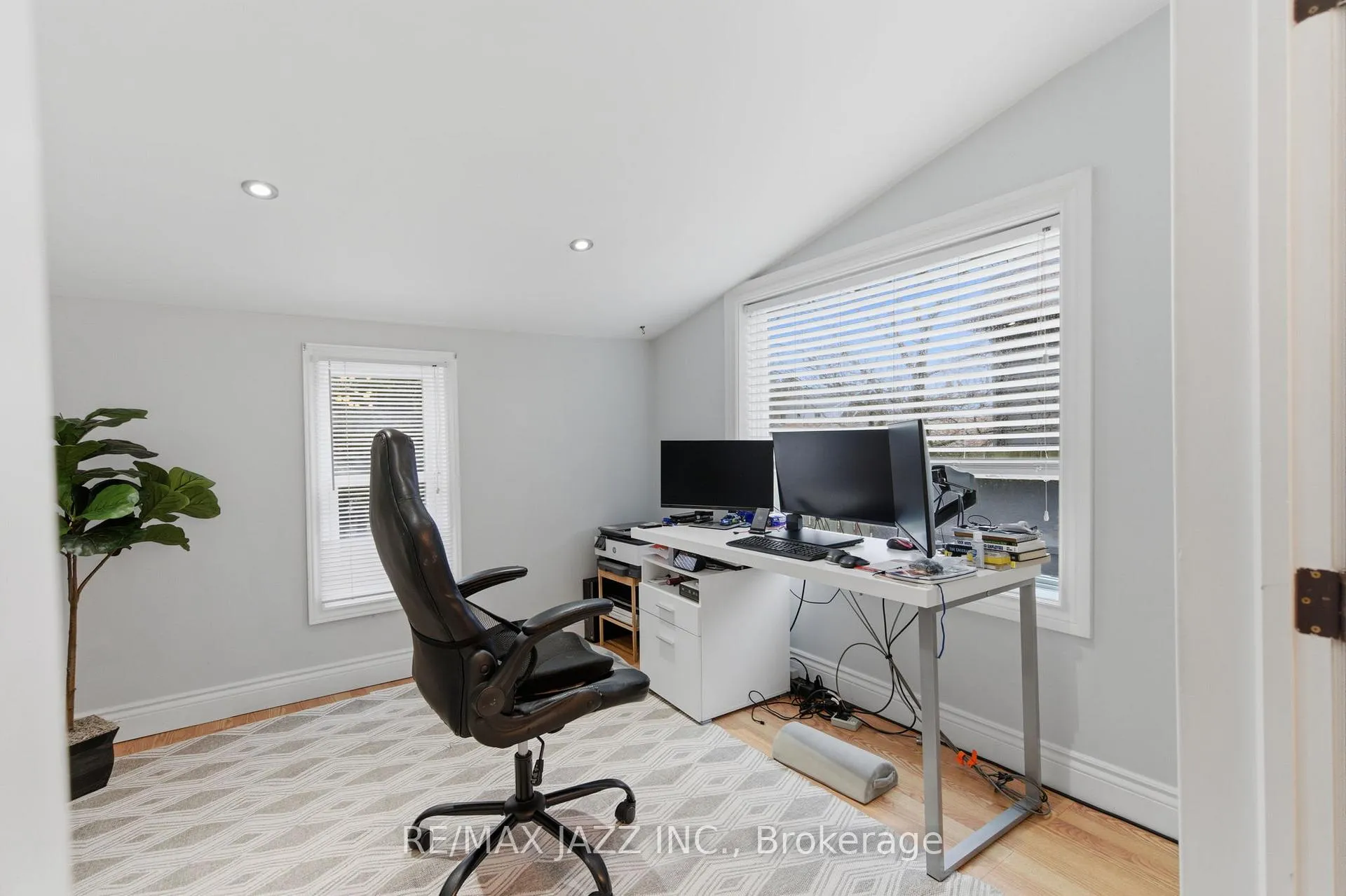 Photo 22 of 148 Conant Street, Oshawa, Lakeview — HOMEH