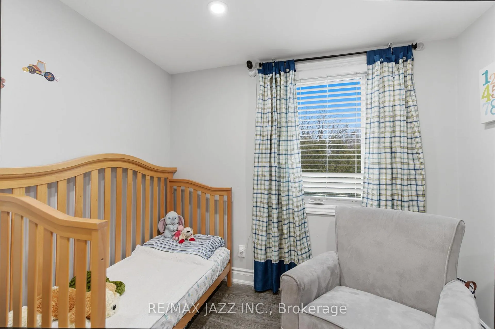 Photo 32 of 148 Conant Street, Oshawa, Lakeview — HOMEH