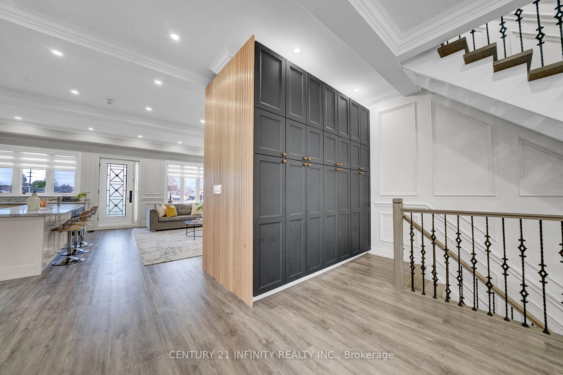 Photo 5 of 1559 Marshcourt Drive, Pickering, Village East — HOMEH
