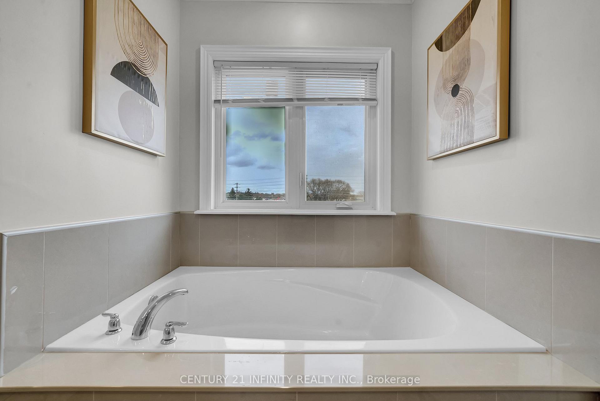 Photo 25 of 1559 Marshcourt Drive, Pickering, Village East — HOMEH
