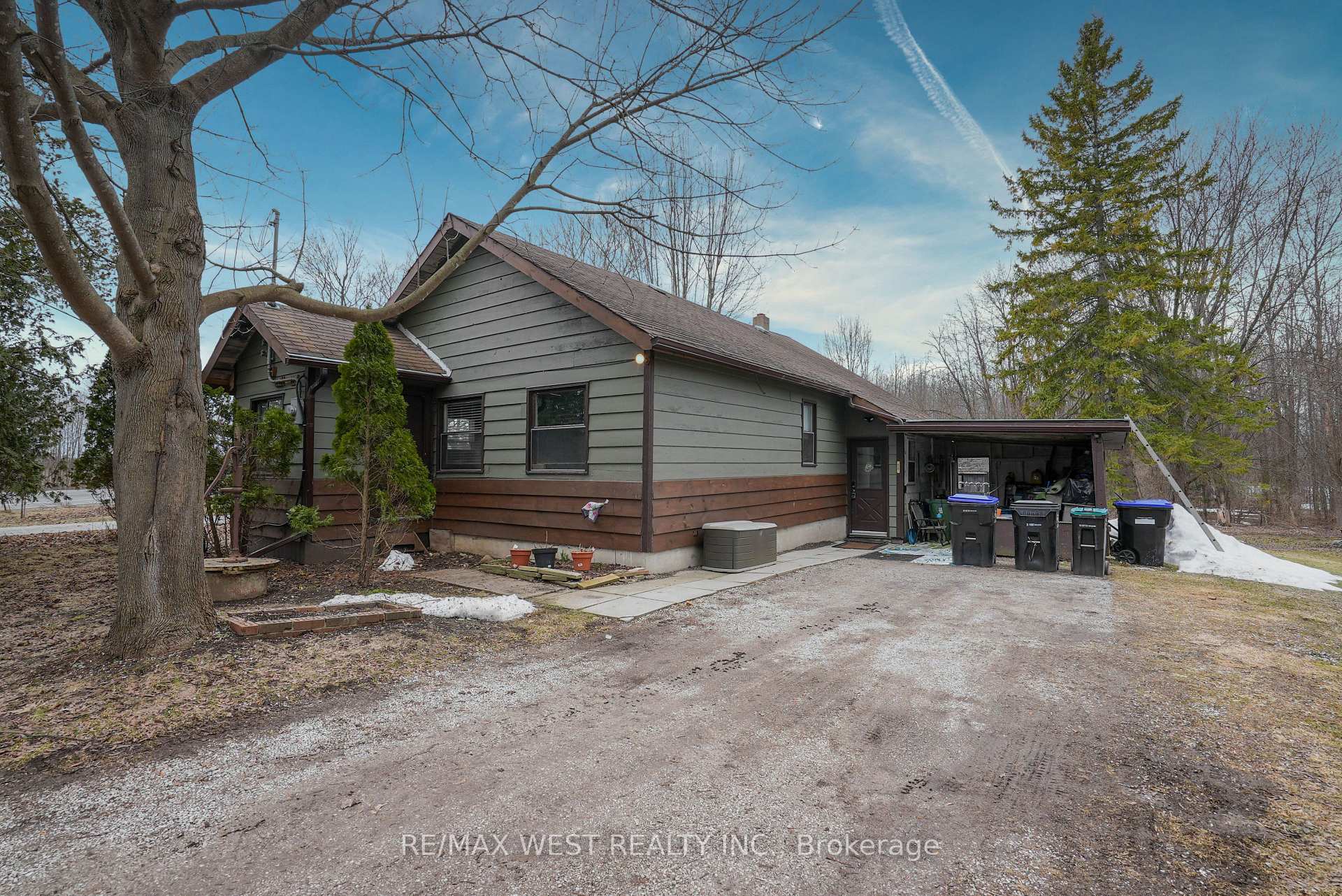 Photo 1 of 5552 Rama Road, Ramara, Rural Ramara — HOMEH