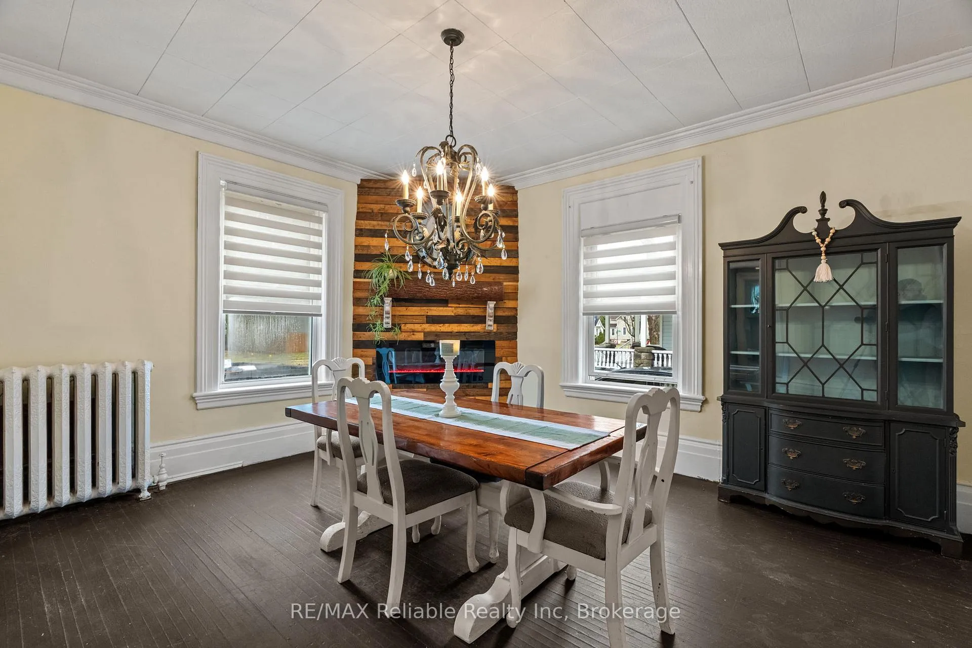 Photo 12 of 112 Goderich Street W, Huron East, Seaforth — HOMEH
