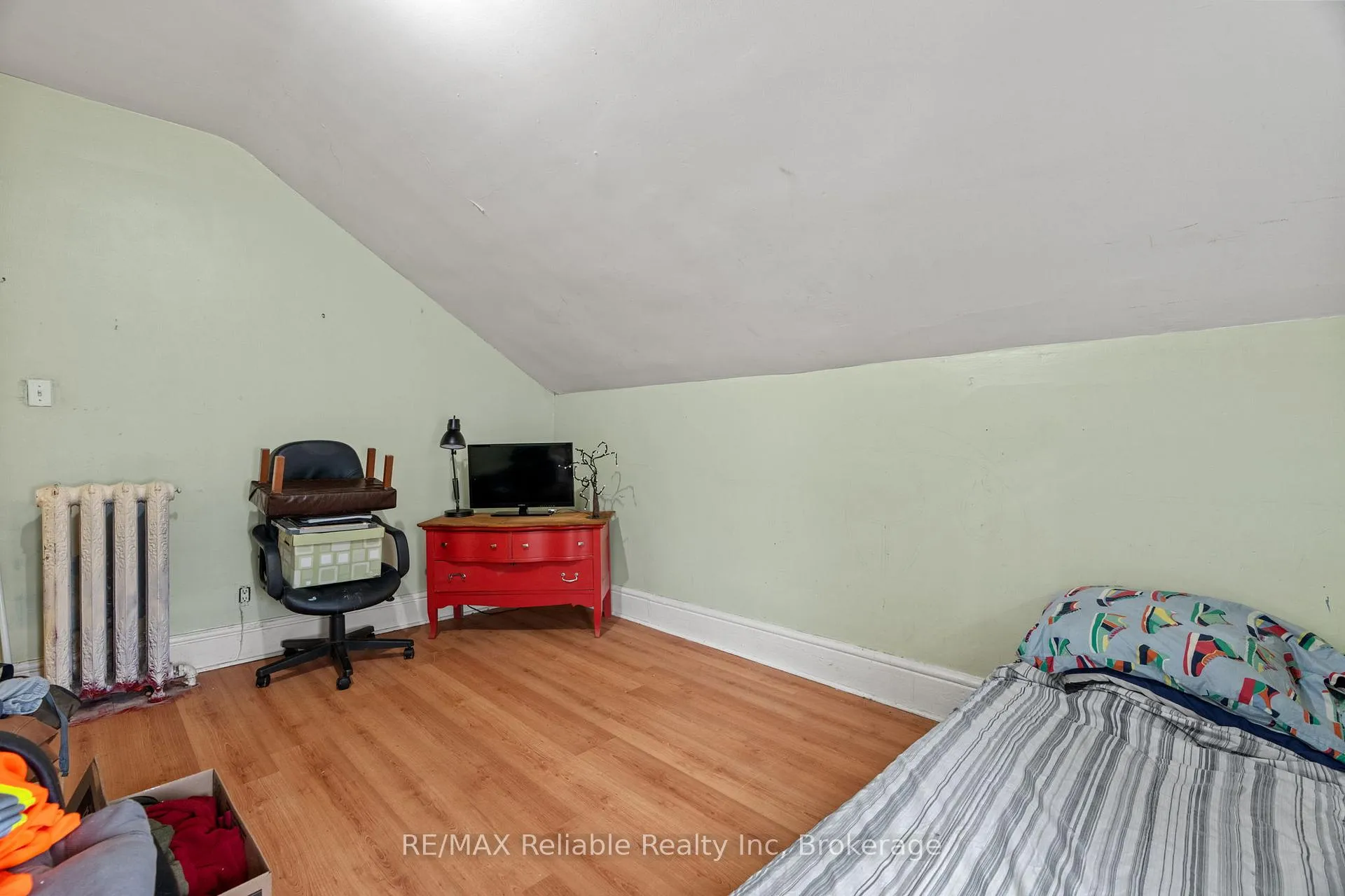 Photo 23 of 112 Goderich Street W, Huron East, Seaforth — HOMEH