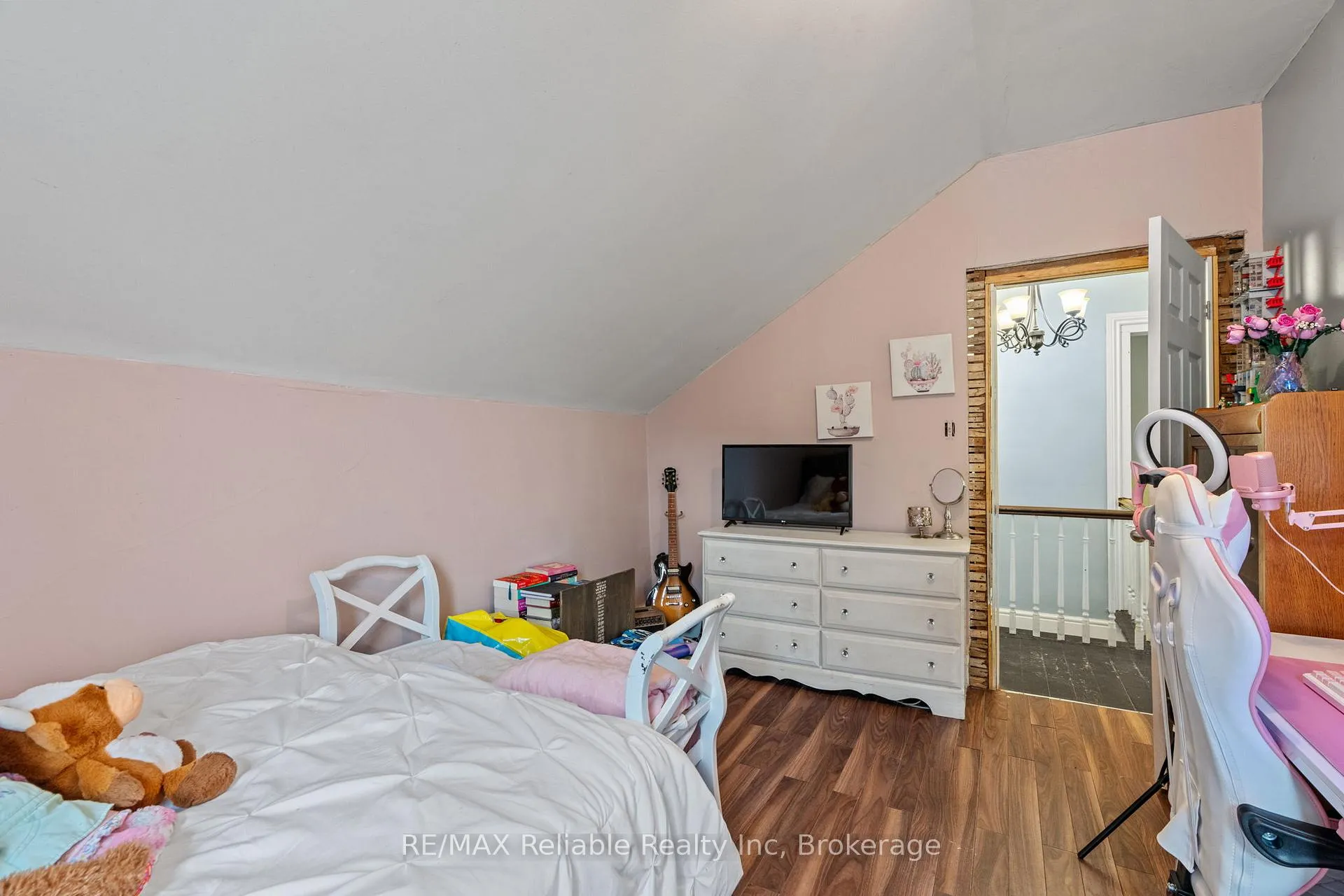 Photo 28 of 112 Goderich Street W, Huron East, Seaforth — HOMEH