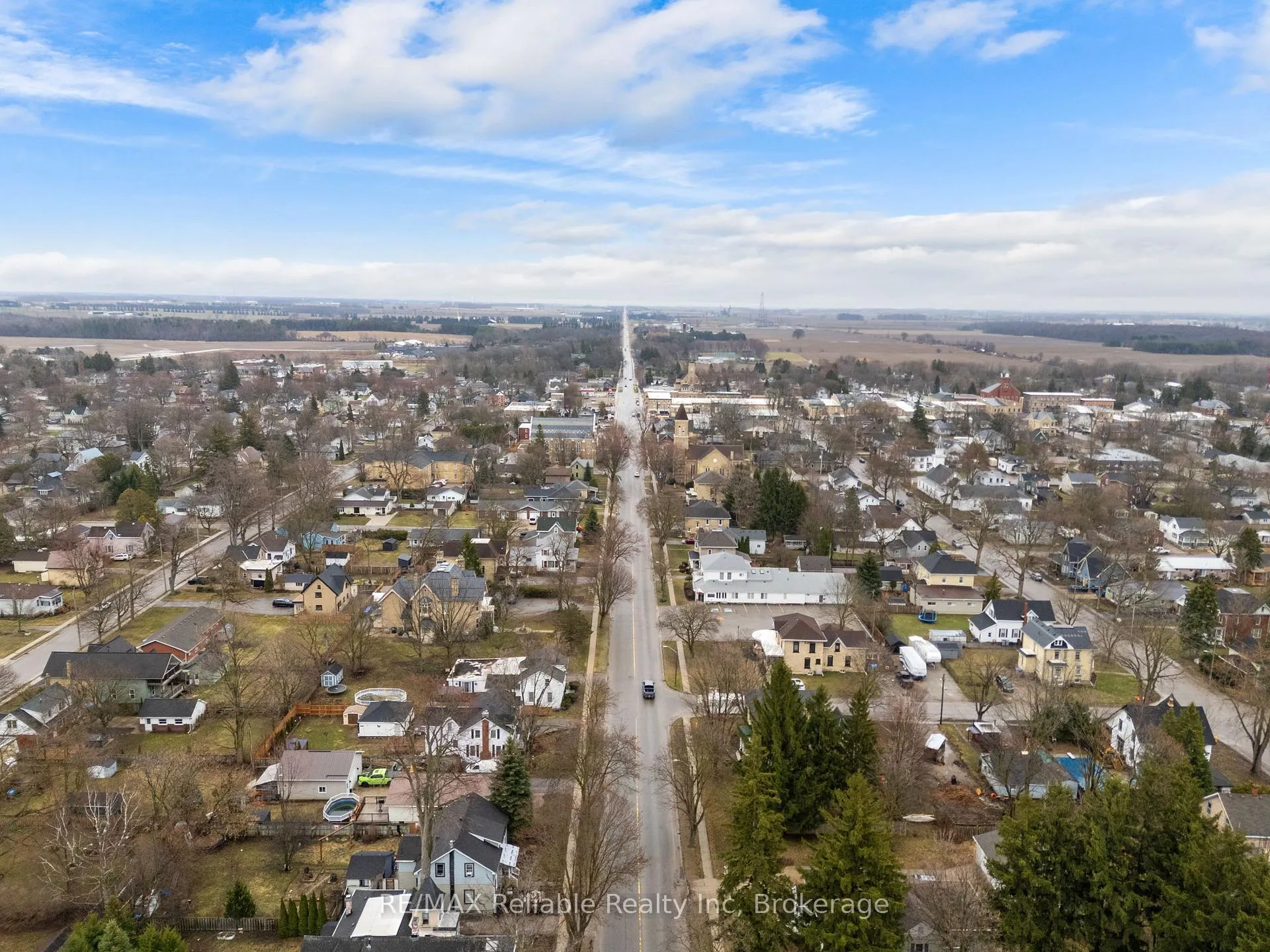 Photo 37 of 112 Goderich Street W, Huron East, Seaforth — HOMEH