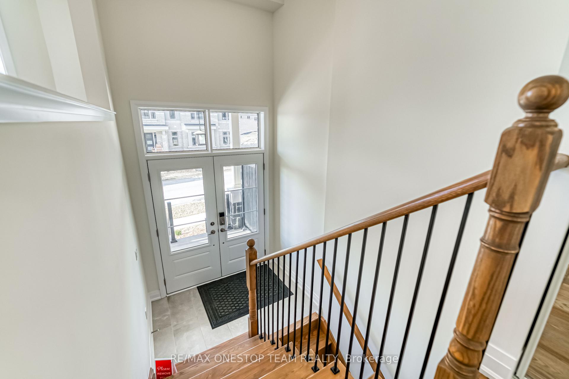 Photo 2 of 2819 Albatross Way, Pickering, Rural Pickering — HOMEH