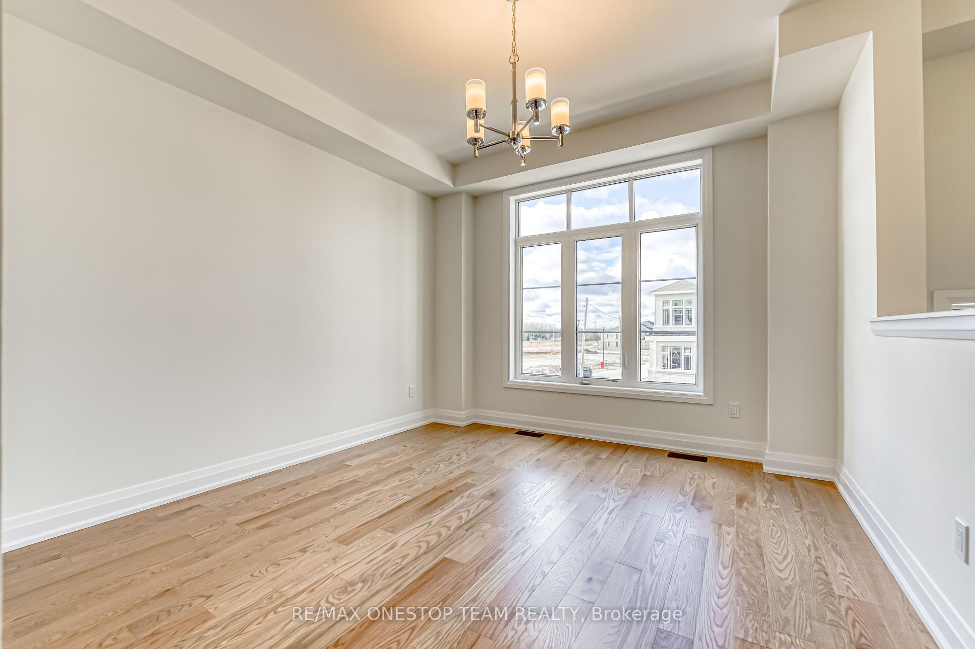 Photo 3 of 2819 Albatross Way, Pickering, Rural Pickering — HOMEH