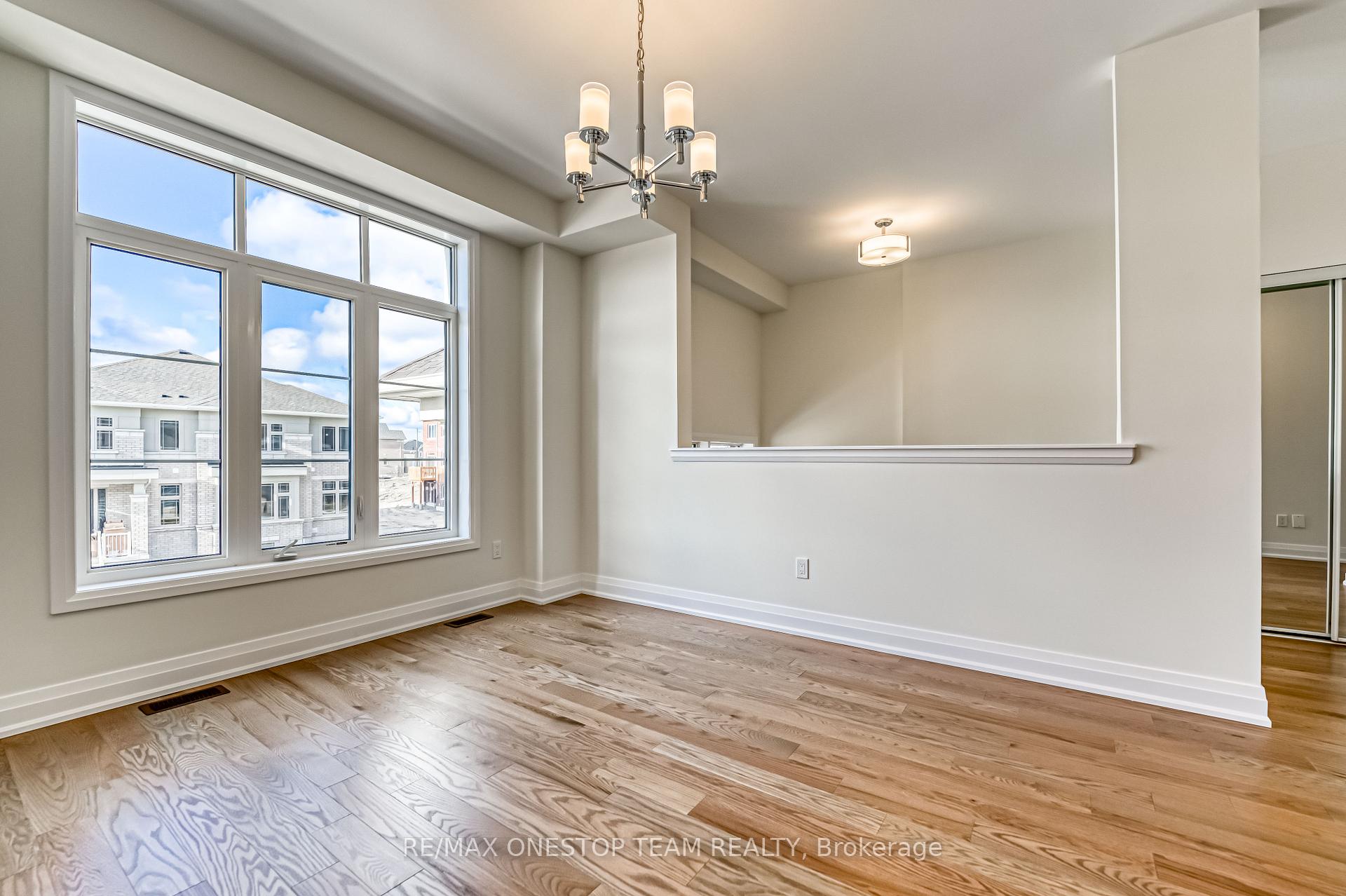 Photo 4 of 2819 Albatross Way, Pickering, Rural Pickering — HOMEH
