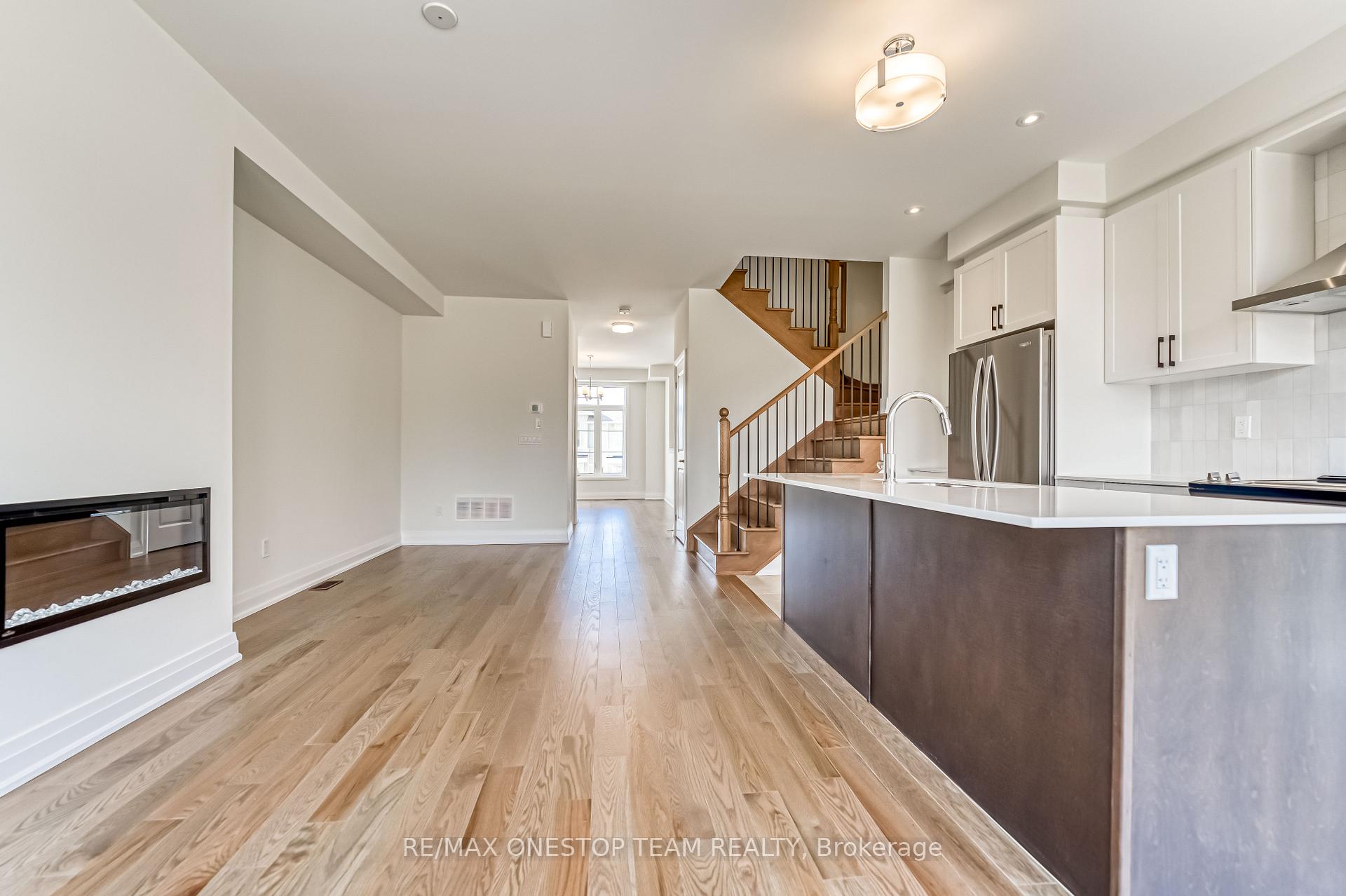 Photo 11 of 2819 Albatross Way, Pickering, Rural Pickering — HOMEH