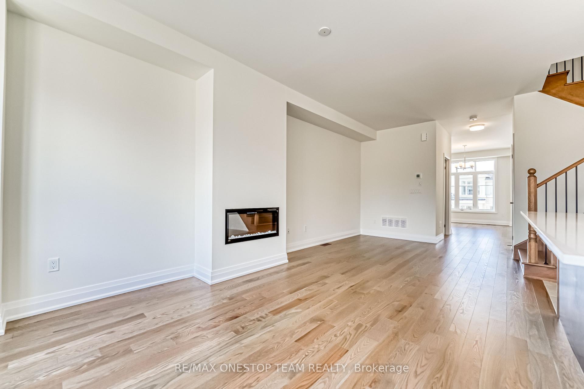 Photo 12 of 2819 Albatross Way, Pickering, Rural Pickering — HOMEH