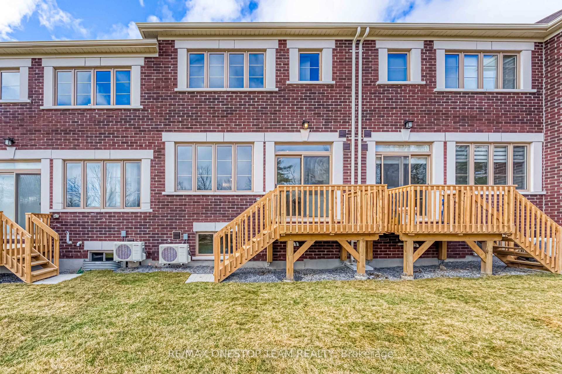 Photo 26 of 2819 Albatross Way, Pickering, Rural Pickering — HOMEH