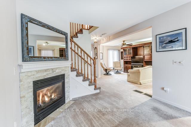 Photo 9 of 681 Layton Court, Pickering, West Shore — HOMEH