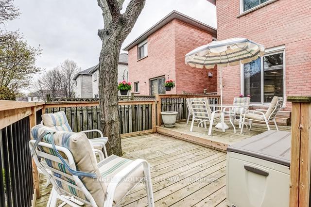Photo 19 of 681 Layton Court, Pickering, West Shore — HOMEH