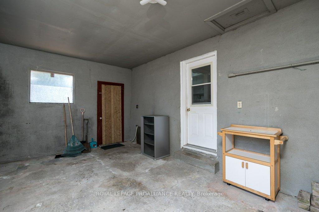 Photo 22 of 24 Quinte Road, Quinte West, Trenton Ward — HOMEH