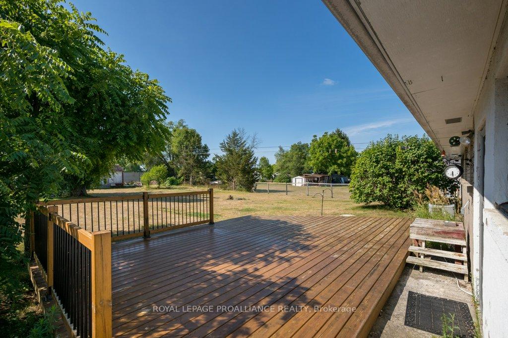 Photo 23 of 24 Quinte Road, Quinte West, Trenton Ward — HOMEH