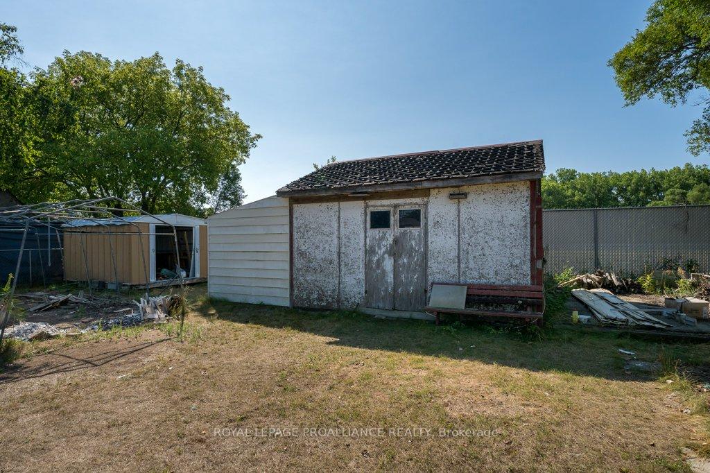 Photo 30 of 24 Quinte Road, Quinte West, Trenton Ward — HOMEH