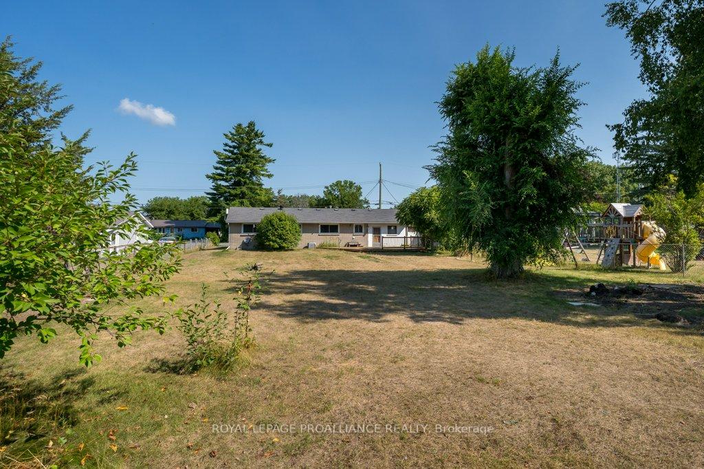 Photo 31 of 24 Quinte Road, Quinte West, Trenton Ward — HOMEH