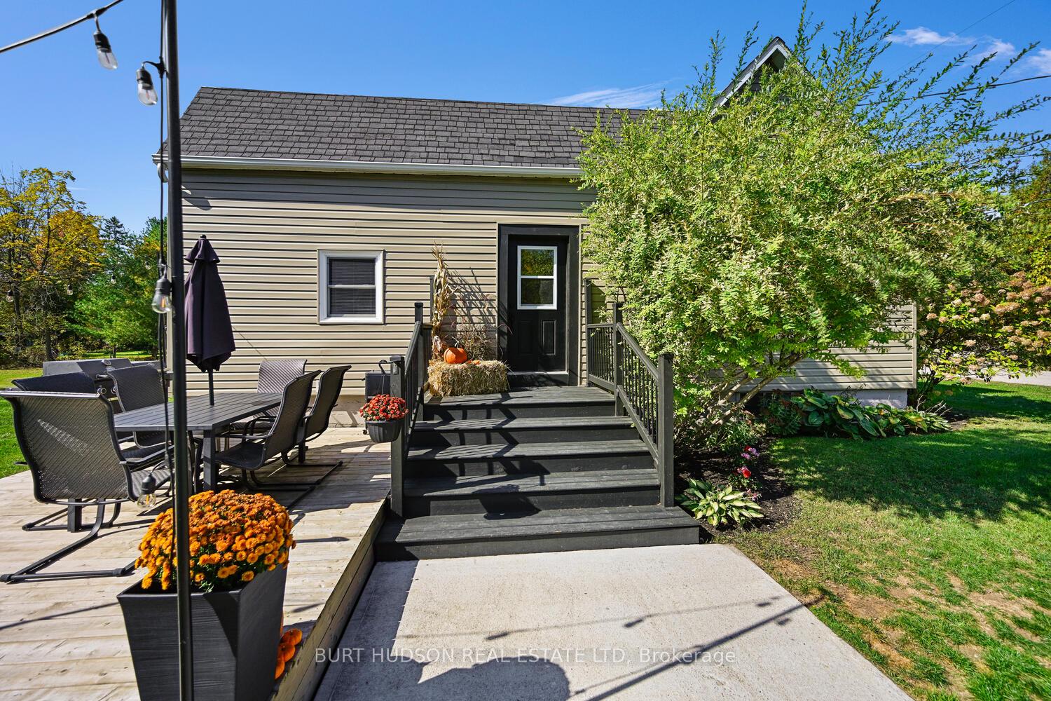 Photo 7 of 7 Simcoe Street, Rideau Lakes, Rideau Lakes (Newboro) Twp — HOMEH