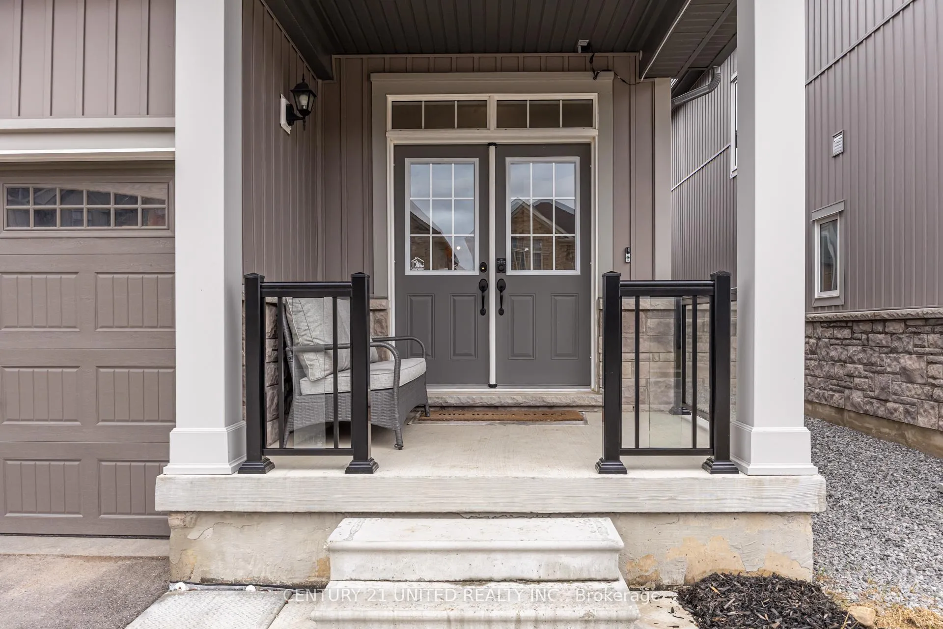 Photo 4 of 35 Fernridge Heights, Cavan Monaghan, Cavan Twp — HOMEH