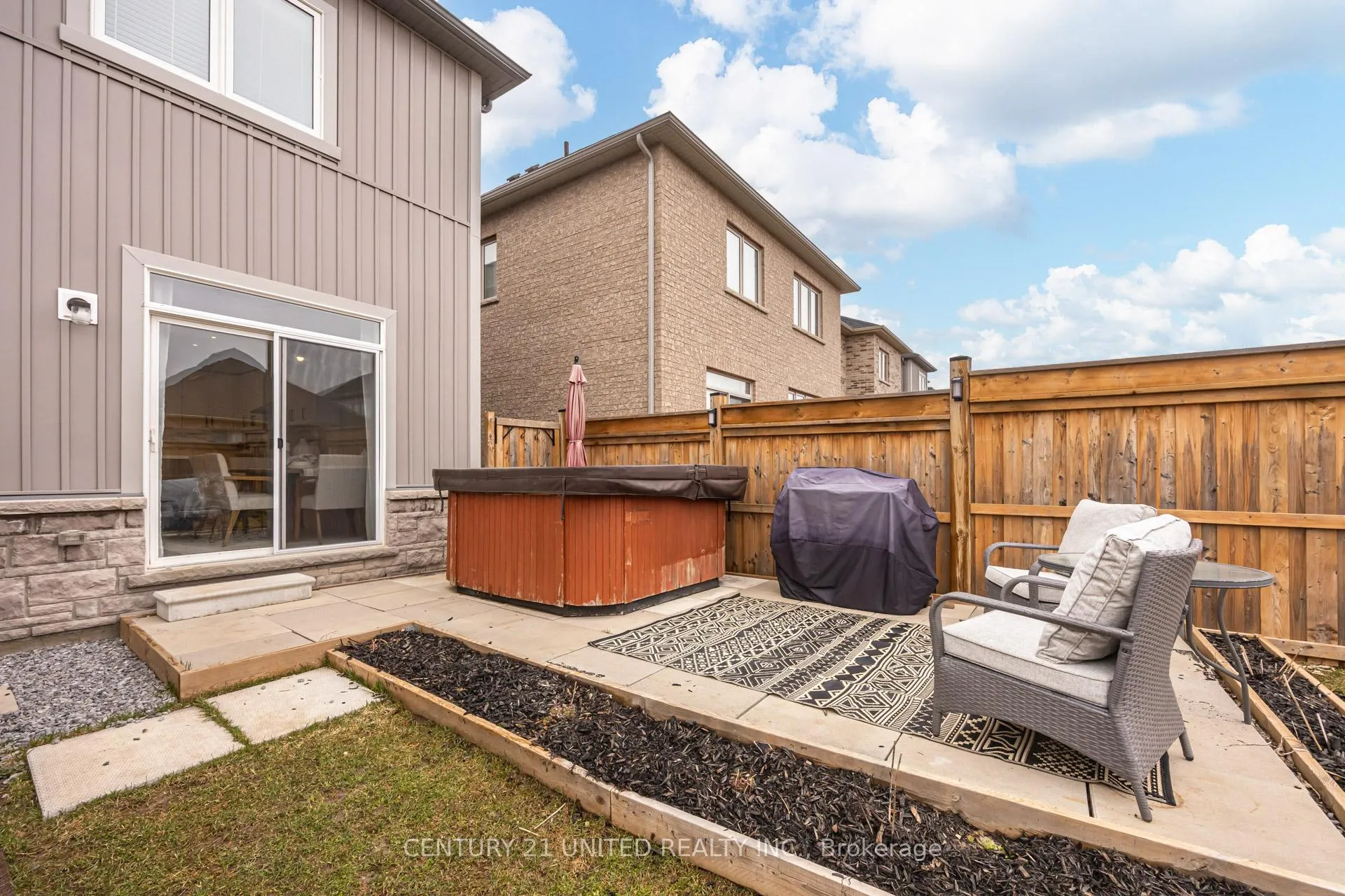 Photo 50 of 35 Fernridge Heights, Cavan Monaghan, Cavan Twp — HOMEH