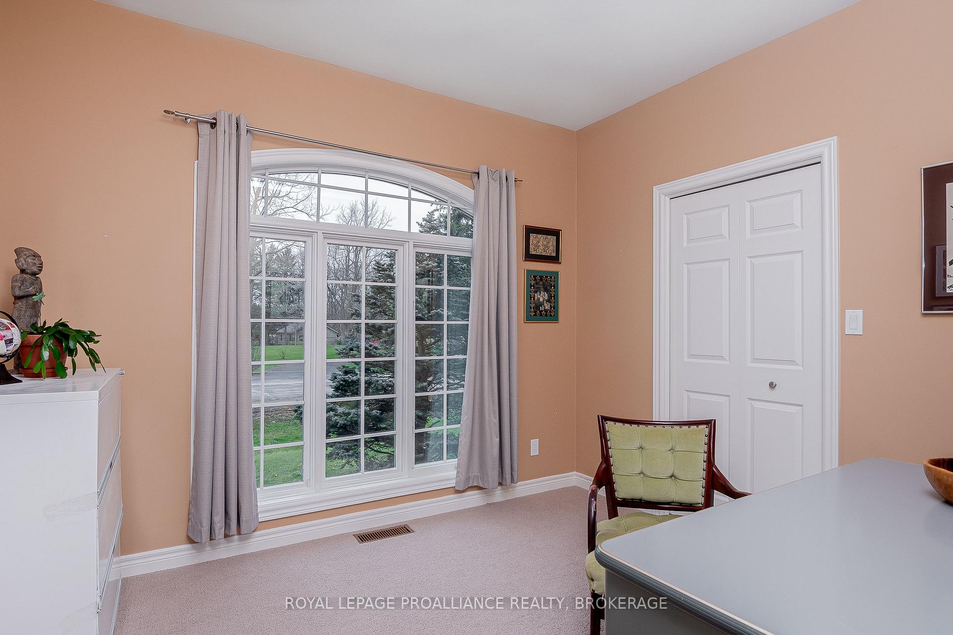 Photo 22 of 651 Woodland Place, Kingston, Kingston East (incl CFB Kingston) — HOMEH