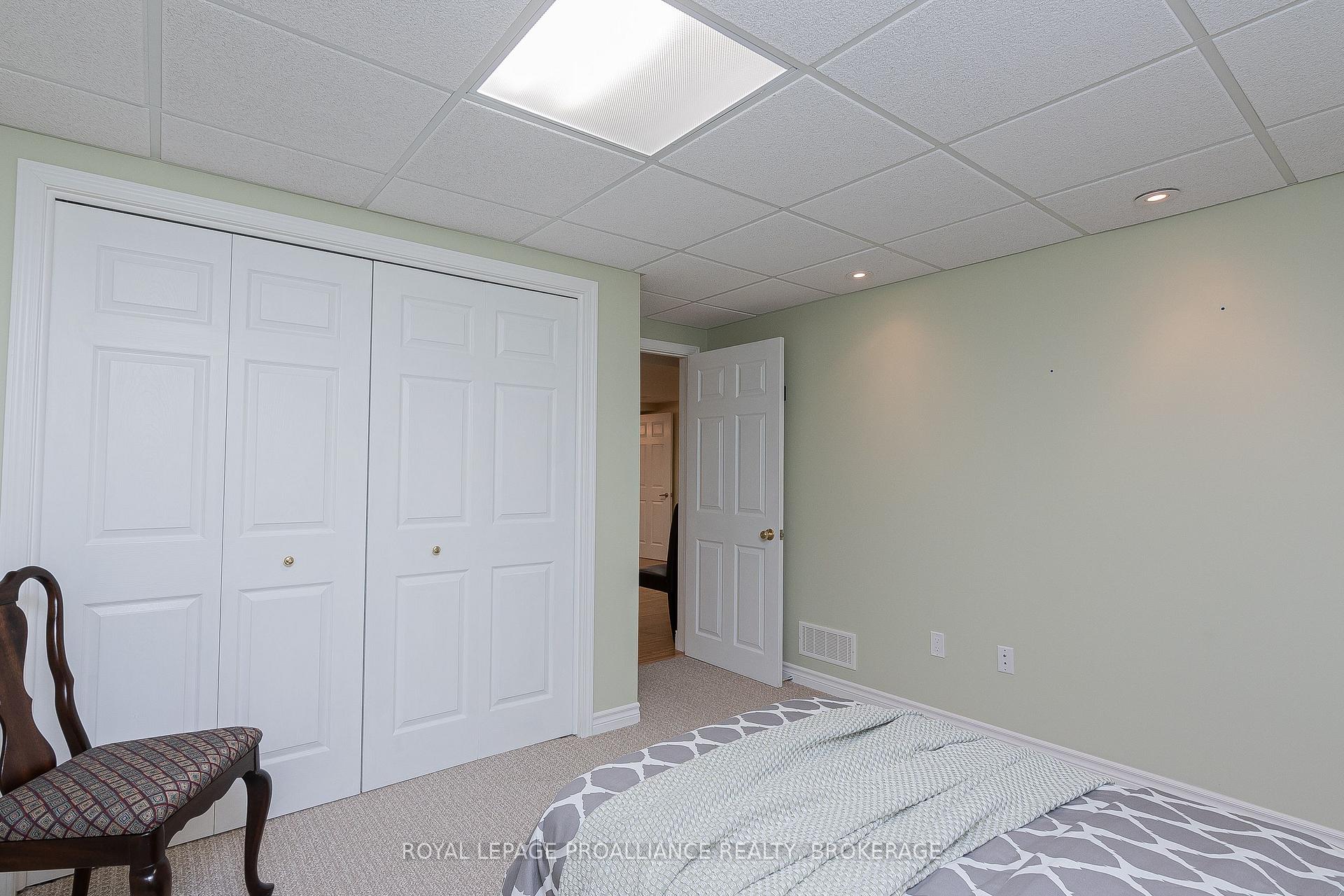 Photo 32 of 651 Woodland Place, Kingston, Kingston East (incl CFB Kingston) — HOMEH