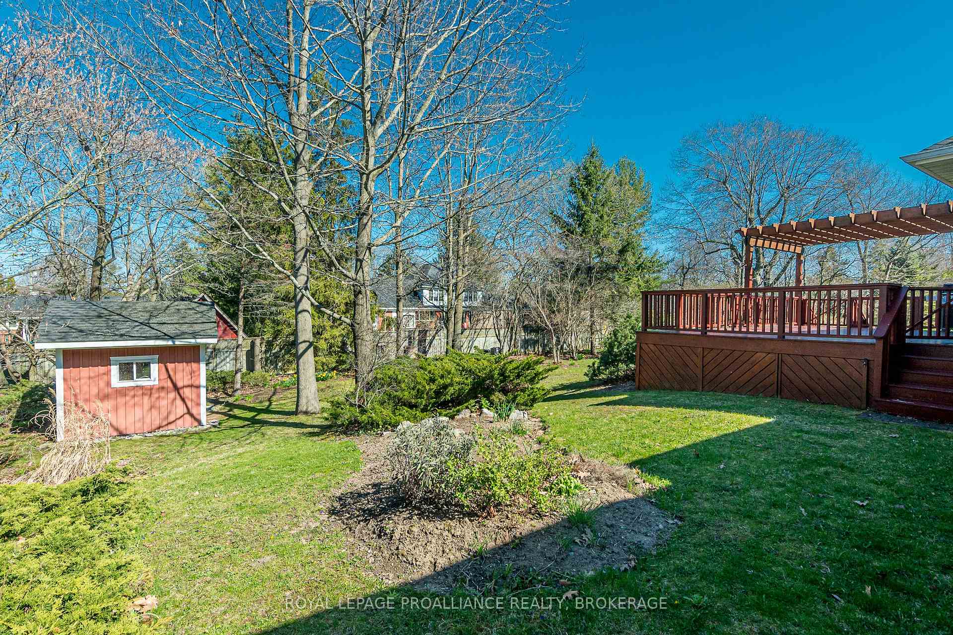 Photo 40 of 651 Woodland Place, Kingston, Kingston East (incl CFB Kingston) — HOMEH