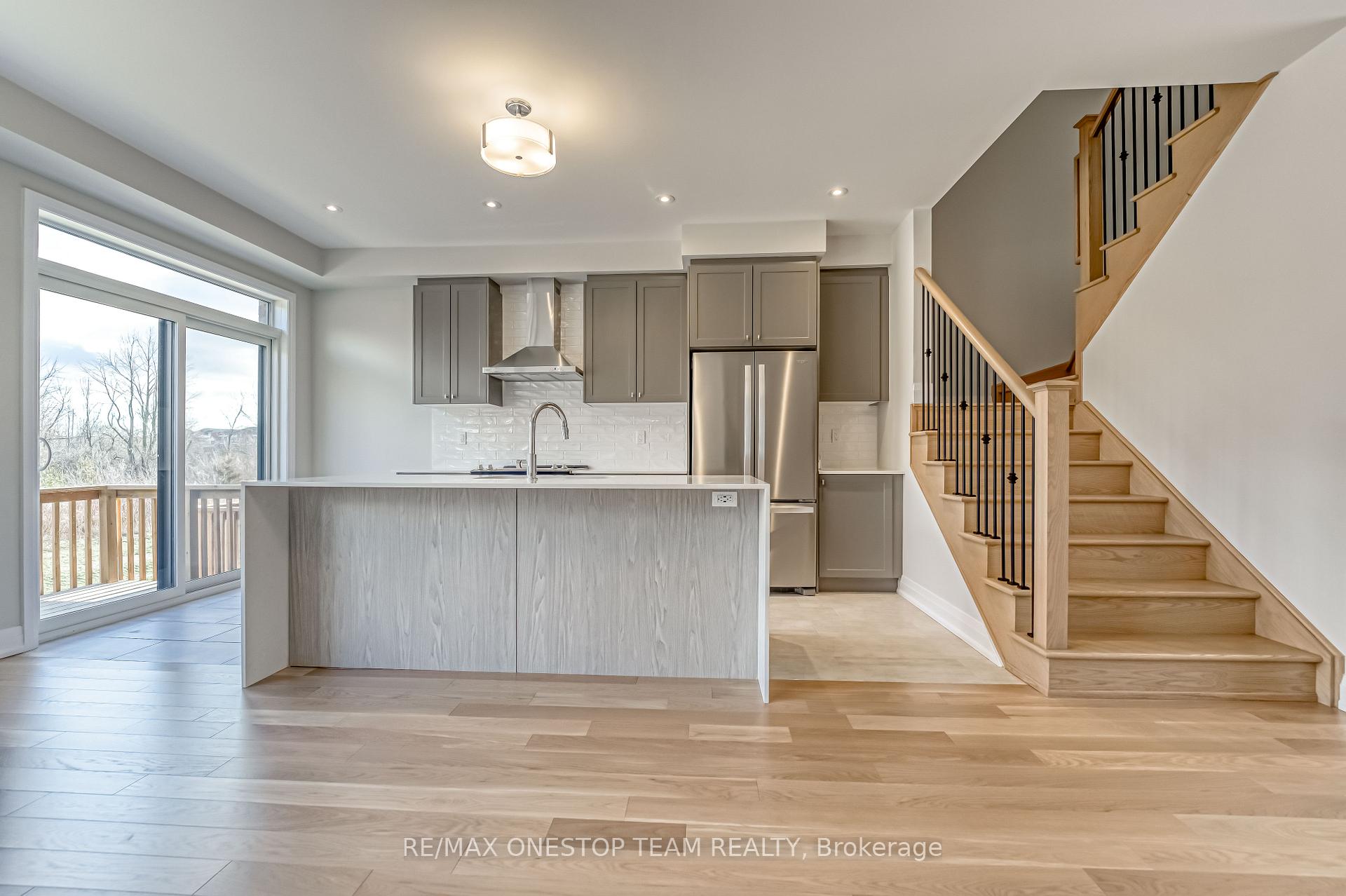 Photo 10 of 2829 Albatross Way, Pickering, Rural Pickering — HOMEH
