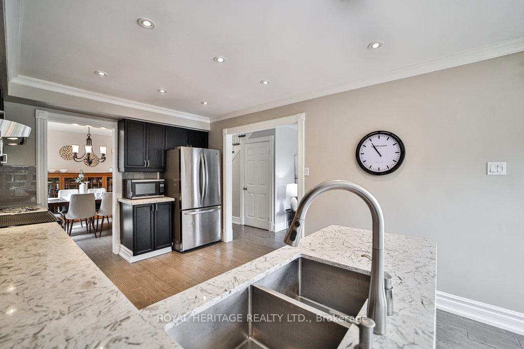 Photo 14 of 574 Springview Drive, Pickering, Amberlea — HOMEH