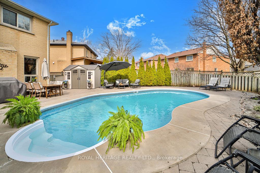 Photo 41 of 574 Springview Drive, Pickering, Amberlea — HOMEH
