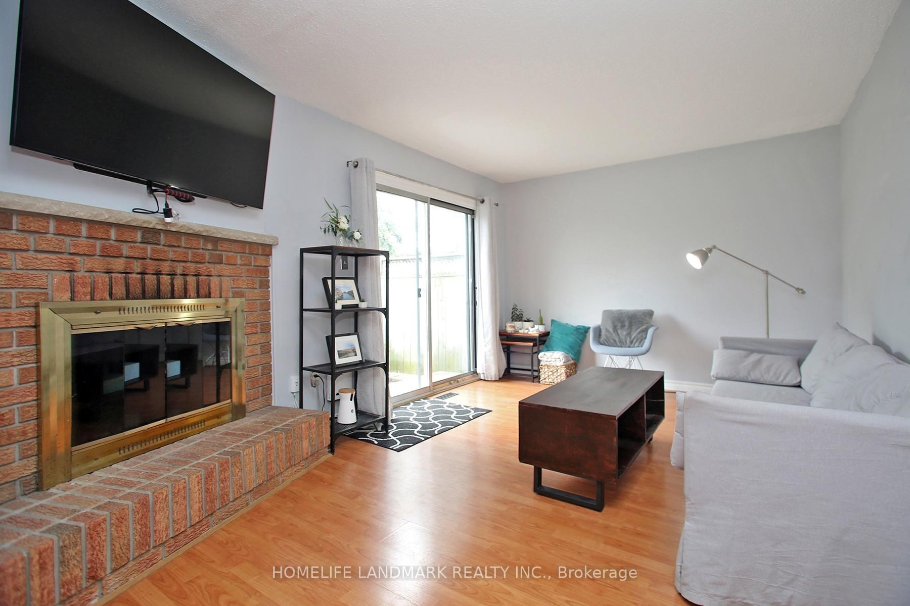 Photo 5 of 1839 Walnut Lane, Pickering, Liverpool — HOMEH