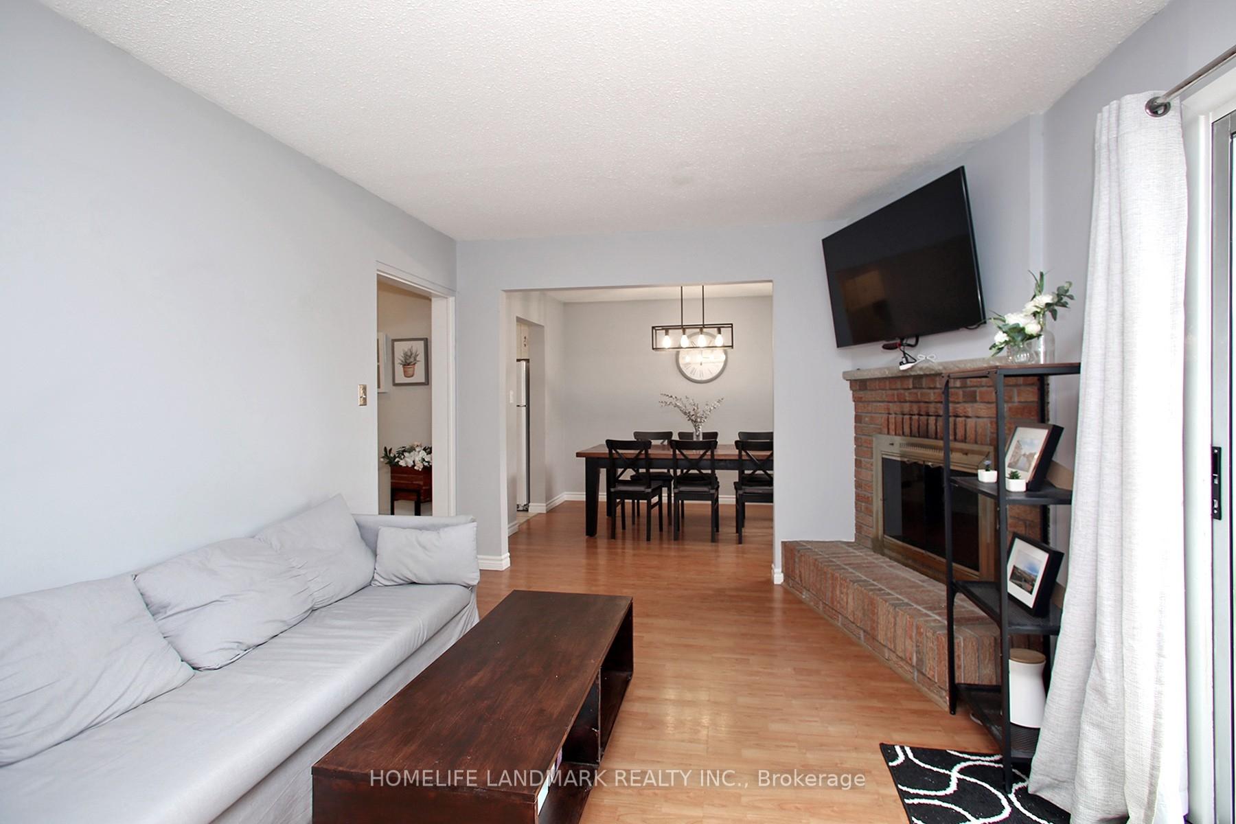 Photo 7 of 1839 Walnut Lane, Pickering, Liverpool — HOMEH