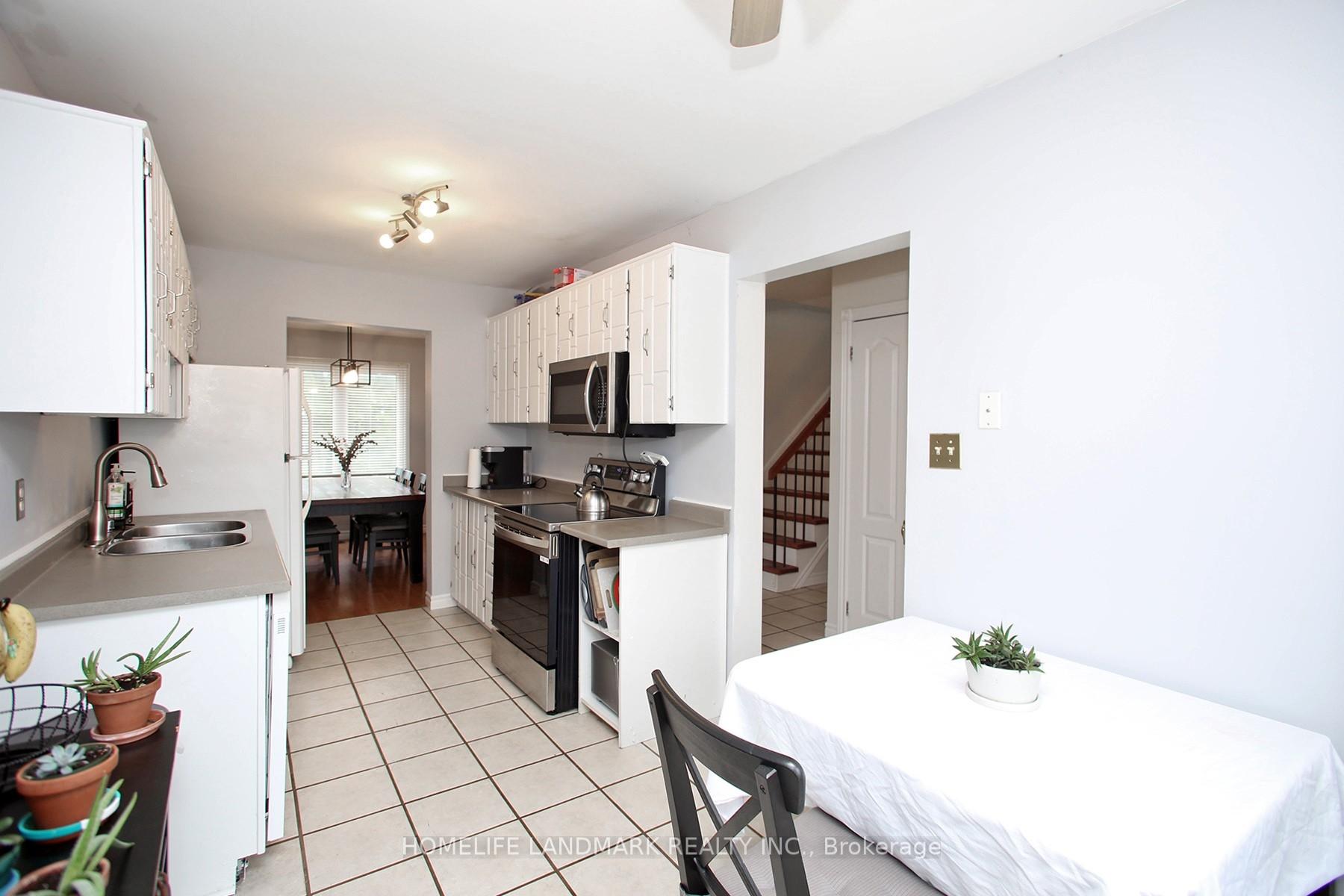 Photo 13 of 1839 Walnut Lane, Pickering, Liverpool — HOMEH