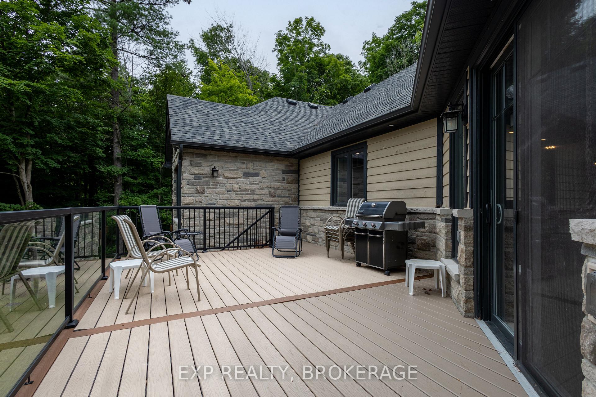 Photo 32 of 2217 Shepherd Drive, Kingston, City North of 401 — HOMEH