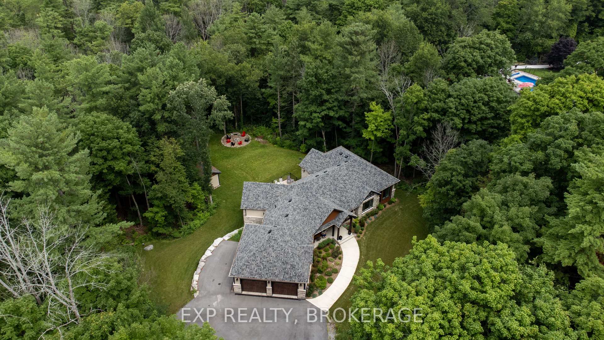 Photo 34 of 2217 Shepherd Drive, Kingston, City North of 401 — HOMEH
