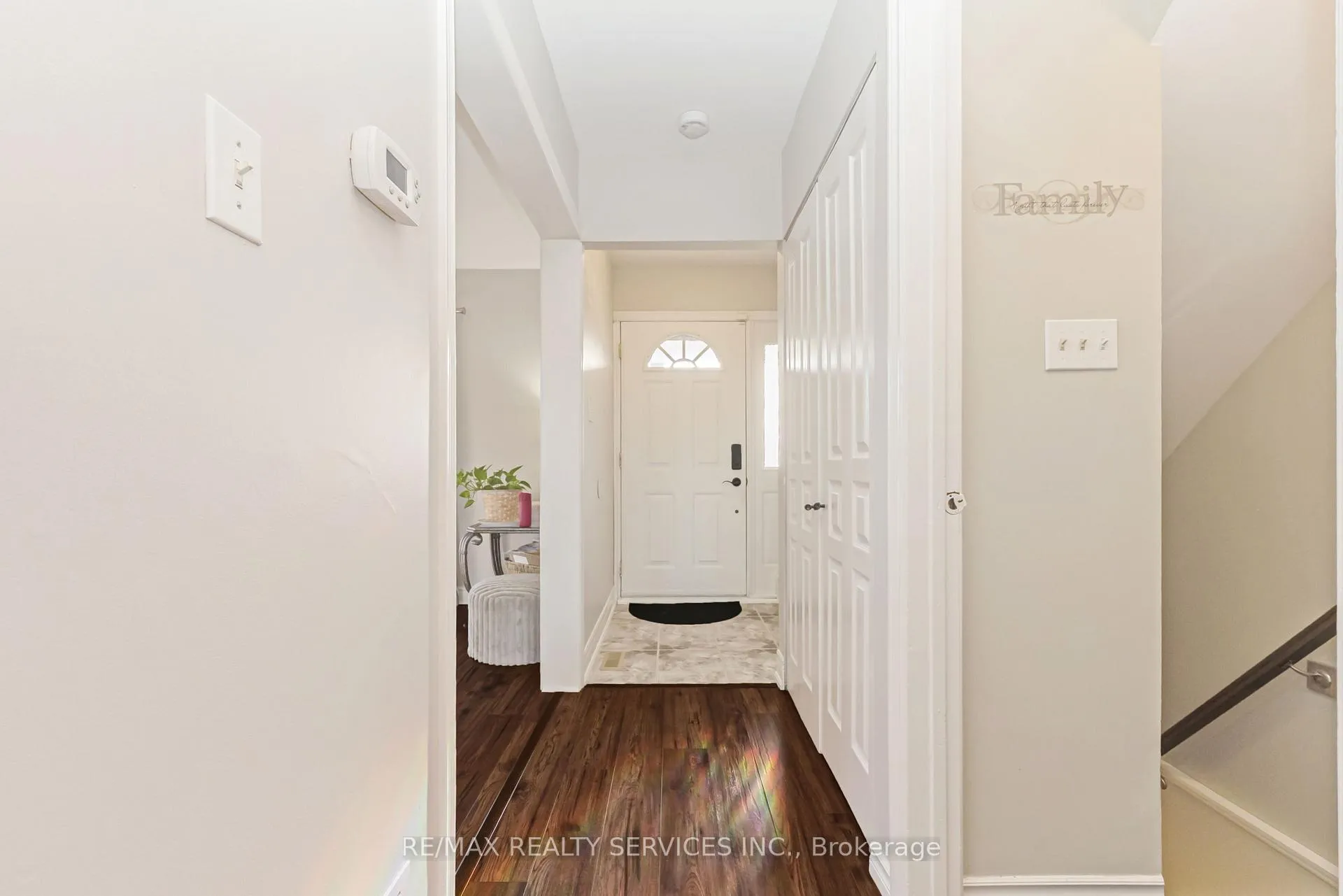 Photo 4 of 86 Glenmore Crescent, Brampton, Northgate — HOMEH