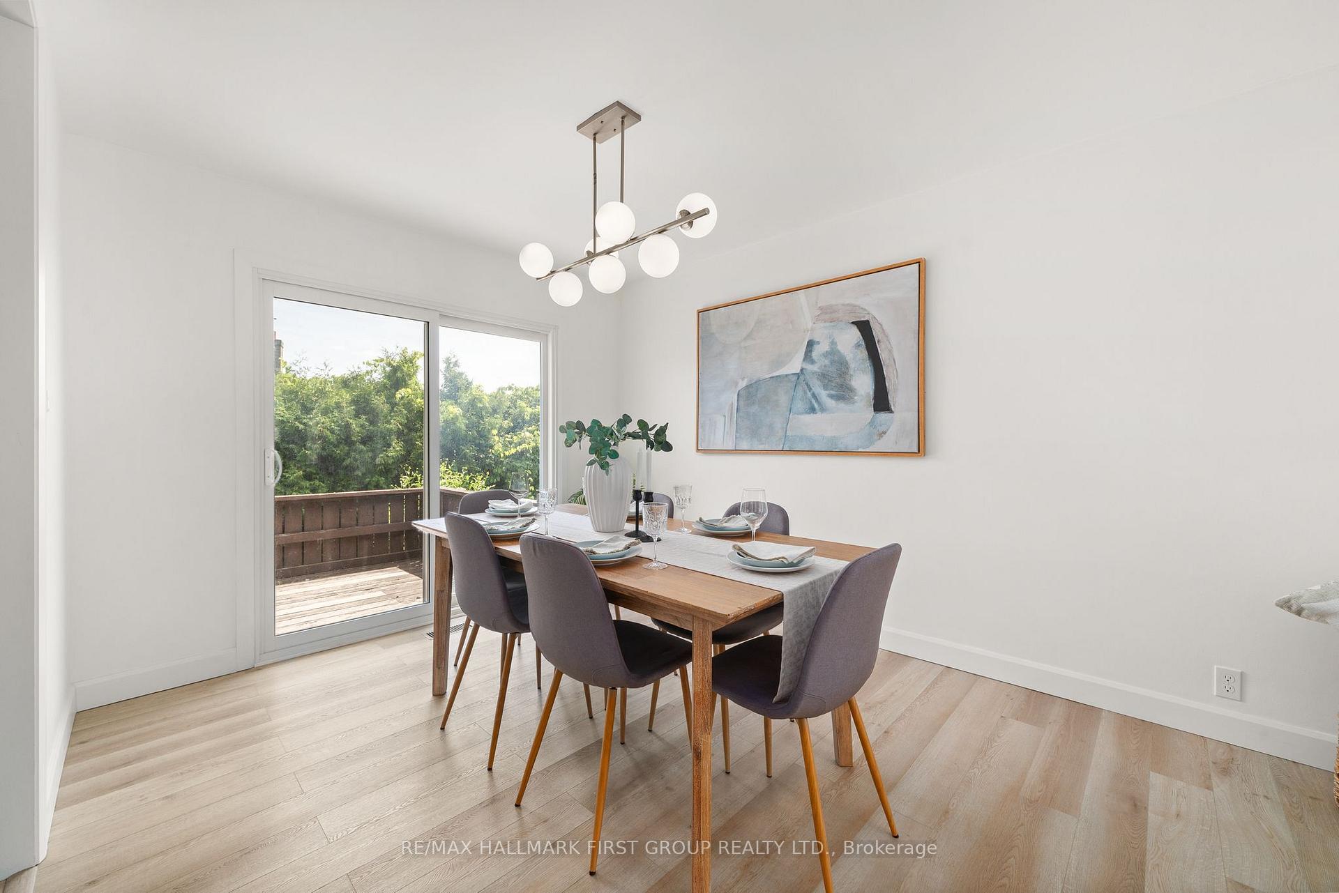 Photo 11 of 23 Third Avenue, Quinte West, Trenton Ward — HOMEH