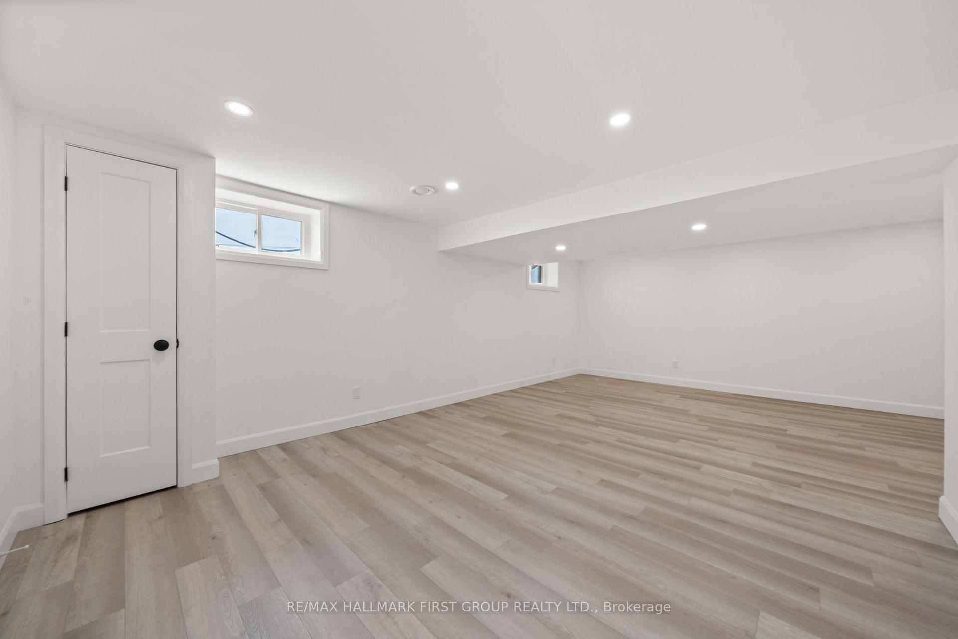 Photo 33 of 23 Third Avenue, Quinte West, Trenton Ward — HOMEH