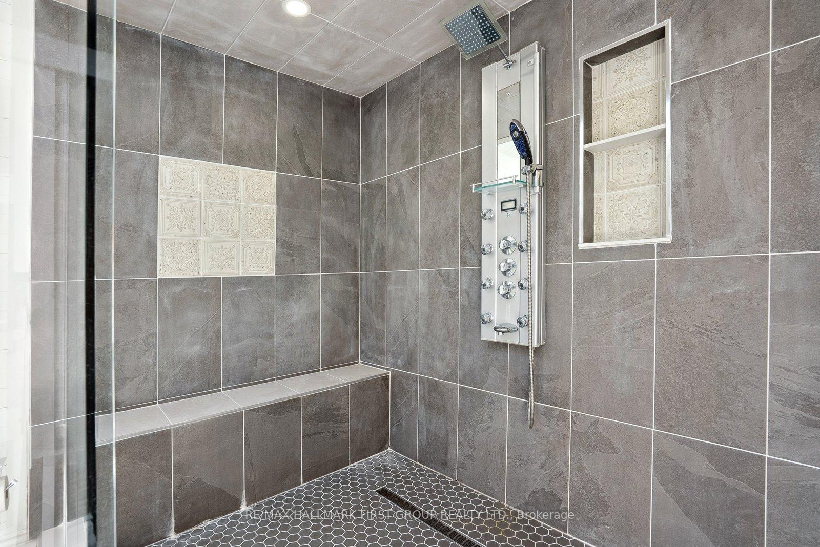 Photo 16 of 1901 Spruce Hill Road, Pickering, Dunbarton — HOMEH
