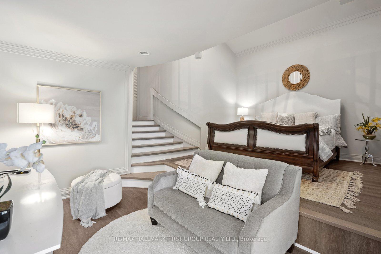 Photo 22 of 1901 Spruce Hill Road, Pickering, Dunbarton — HOMEH