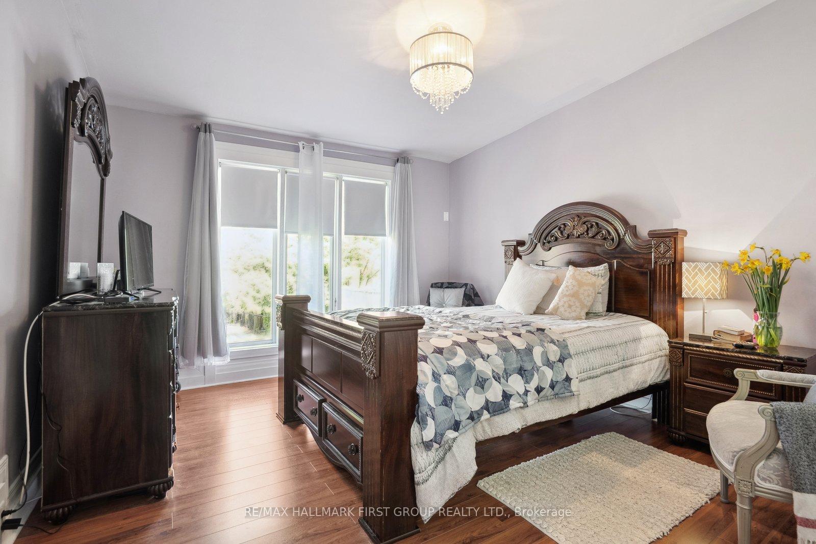Photo 35 of 1901 Spruce Hill Road, Pickering, Dunbarton — HOMEH
