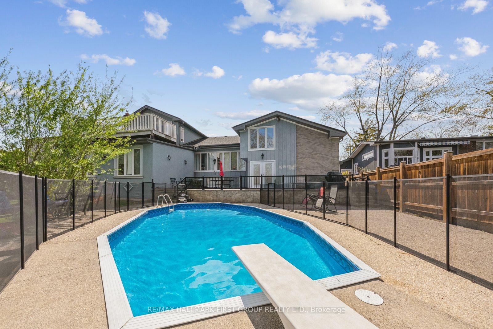 Photo 46 of 1901 Spruce Hill Road, Pickering, Dunbarton — HOMEH