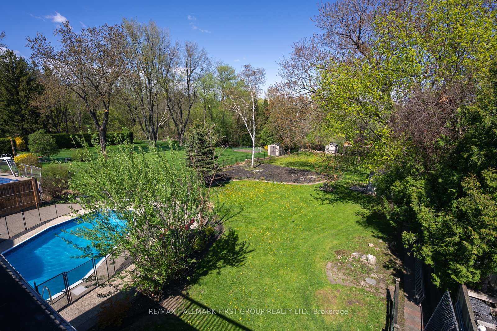 Photo 47 of 1901 Spruce Hill Road, Pickering, Dunbarton — HOMEH